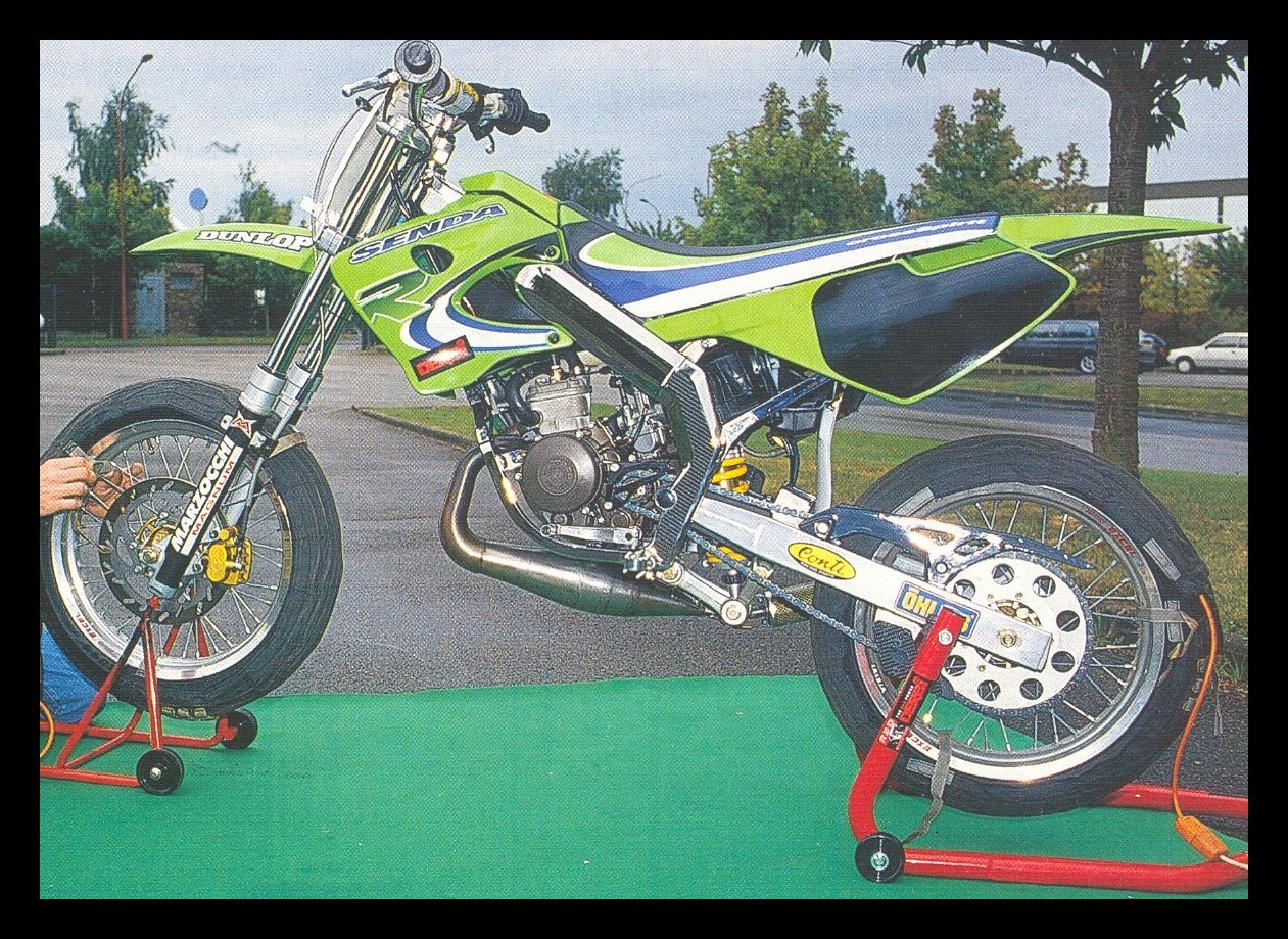 derbiproto2000lxe9cs5.jpg